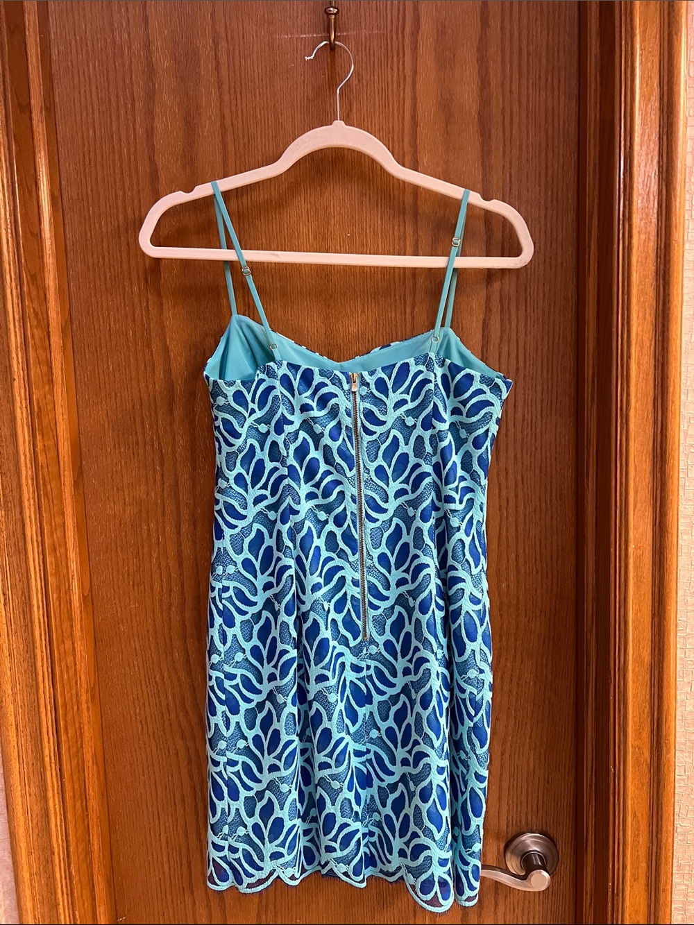Lilly Pulitzer Avalon Lace Slip Dress. Size 4. Like new. - Picture 3 of 8